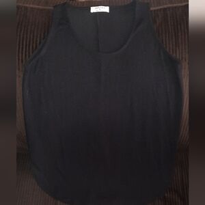 Zenana Outfitters Classic Black Tank Top
